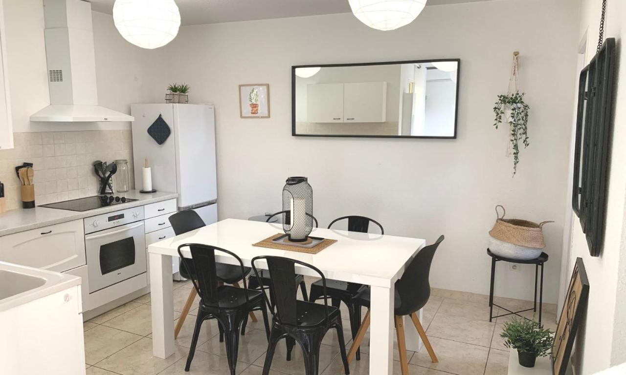 Maison T4 -Jardin+ Parking+ Clim -Proche Remparts Aigues-Mortes Luaran gambar