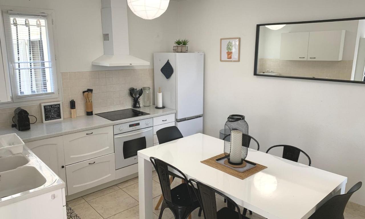 Maison T4 -Jardin+ Parking+ Clim -Proche Remparts Aigues-Mortes Luaran gambar